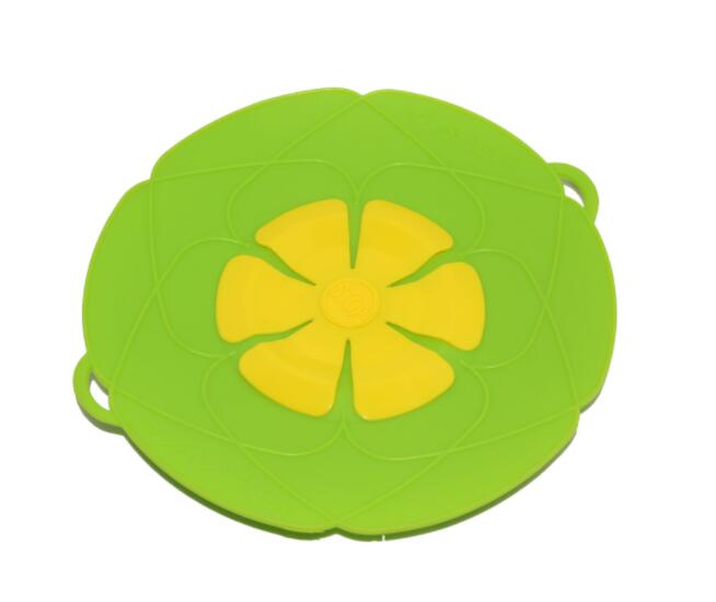 Silicone spill stopper lid product view